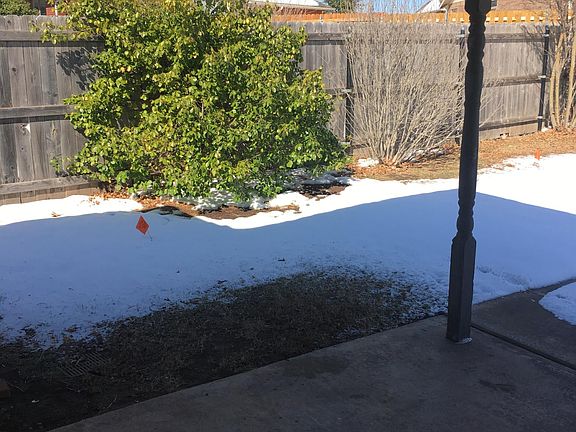 4th image of 905 NW Cheryl Cir