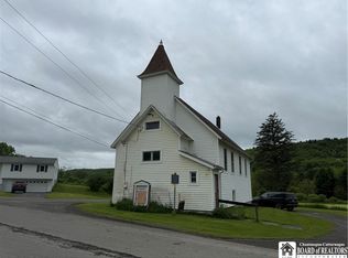 636 Fairfield Rd, Newark Valley, NY 13811