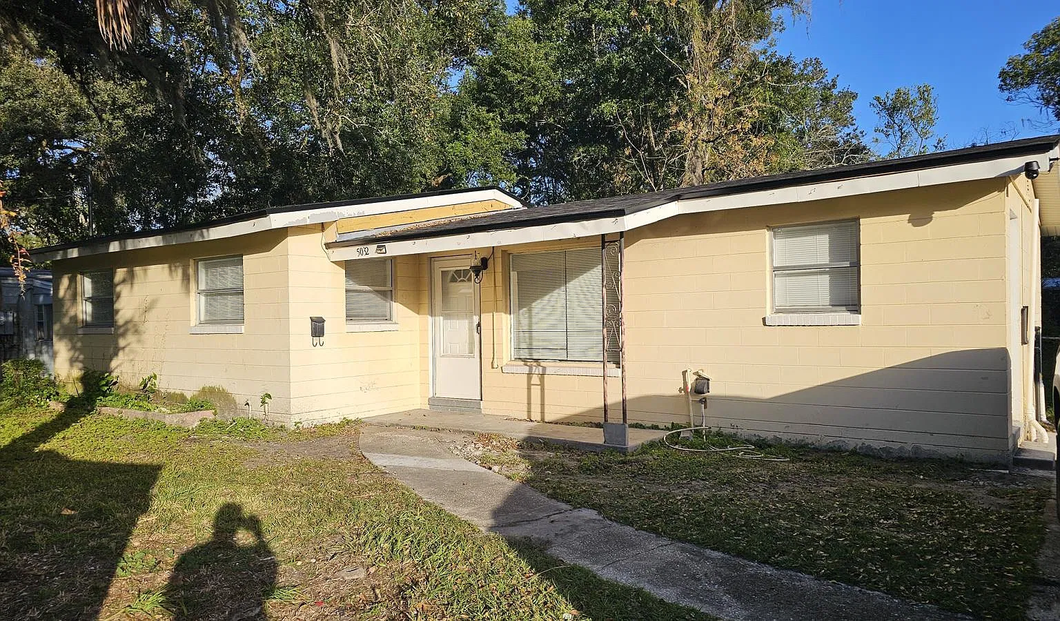 3 bed, 1081 sqft, $1,500 — Photo 1