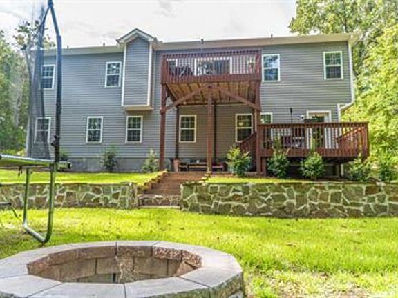 2nd image of 55 Bridle Path Cir