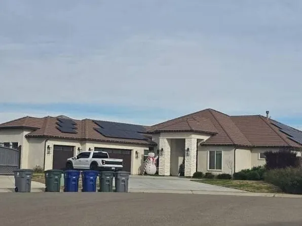 3069 Powers Ave, Clovis, CA 93619