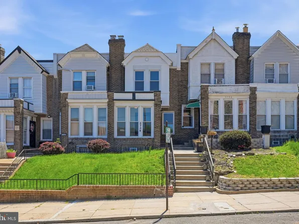 5754 W Oxford St, Philadelphia, PA 19131
