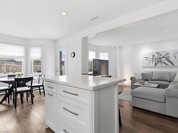 5th image of 2223 Headon Rd