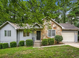 180 Adrian Dr, Stockbridge, GA 30281