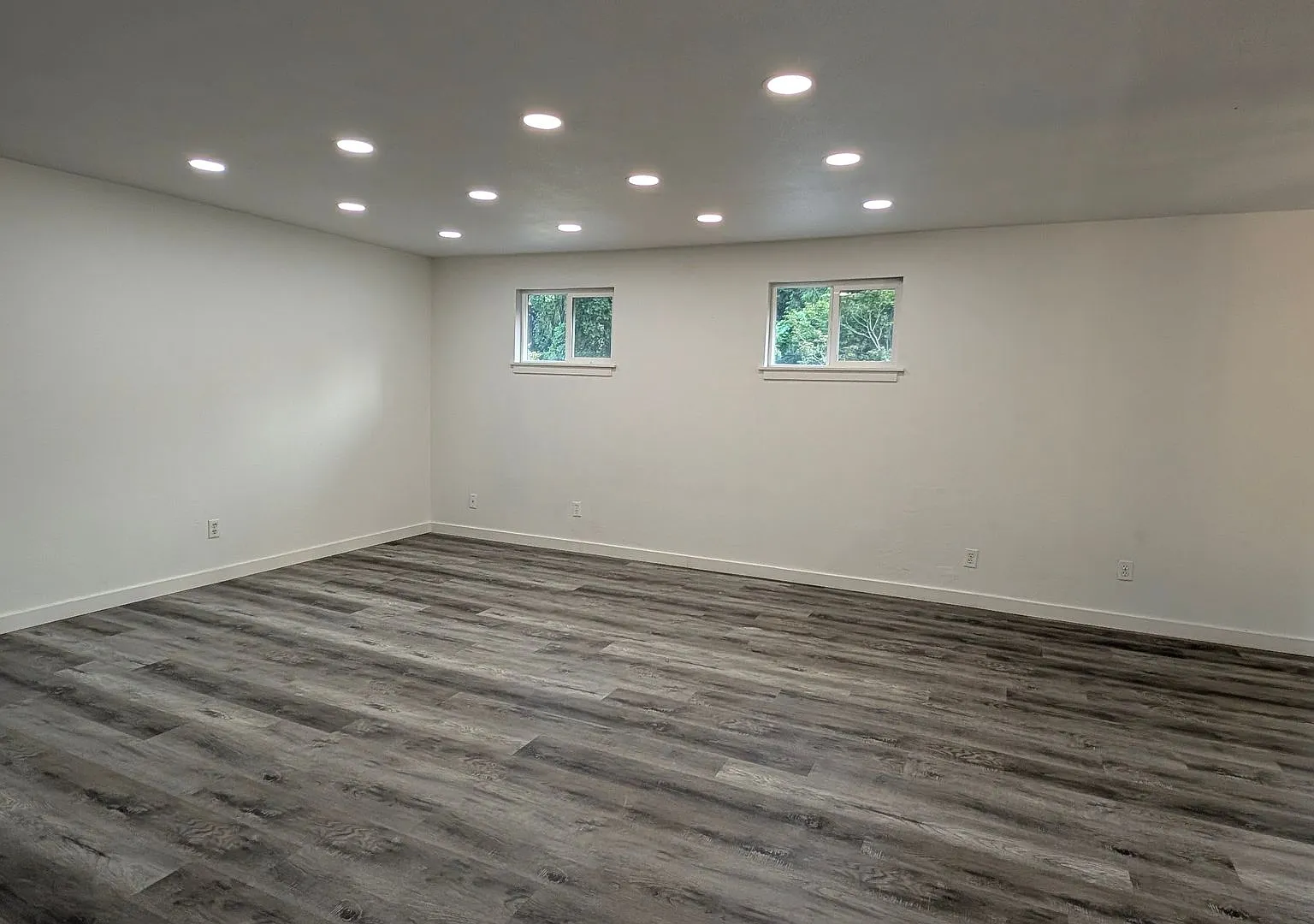Spacious Updated House near Martha Lake — Photo 3