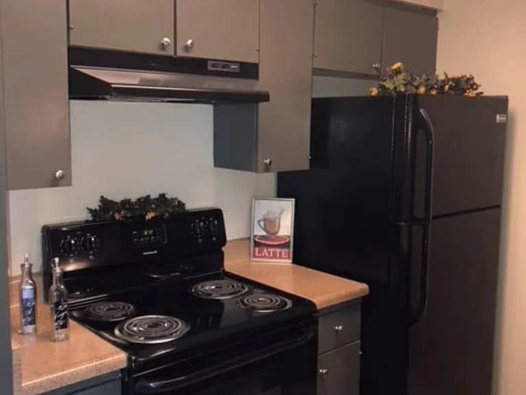 Verano at the Heights Apartments — Photo 29