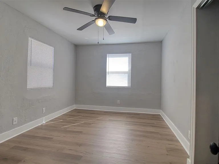 675 16th Ave S #1 — Photo 19