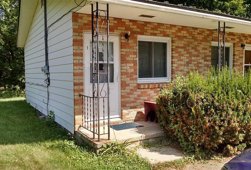 2nd image of 115 Water St #1