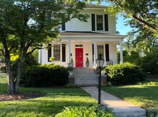 211 Barnette Ave, Roxboro, NC 27573