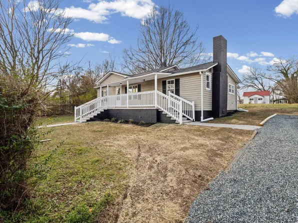 303 Sarratt Ave, Gaffney, SC 29341