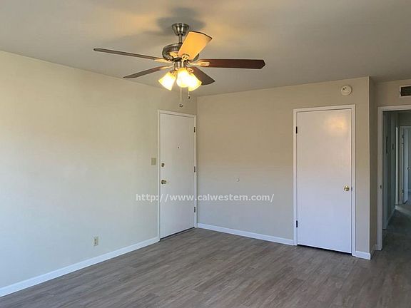 5th image of 2472 Karen Dr APT 3