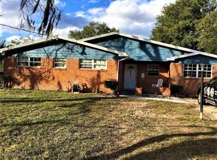 6423 Lenczyk Dr, Jacksonville, FL 32277