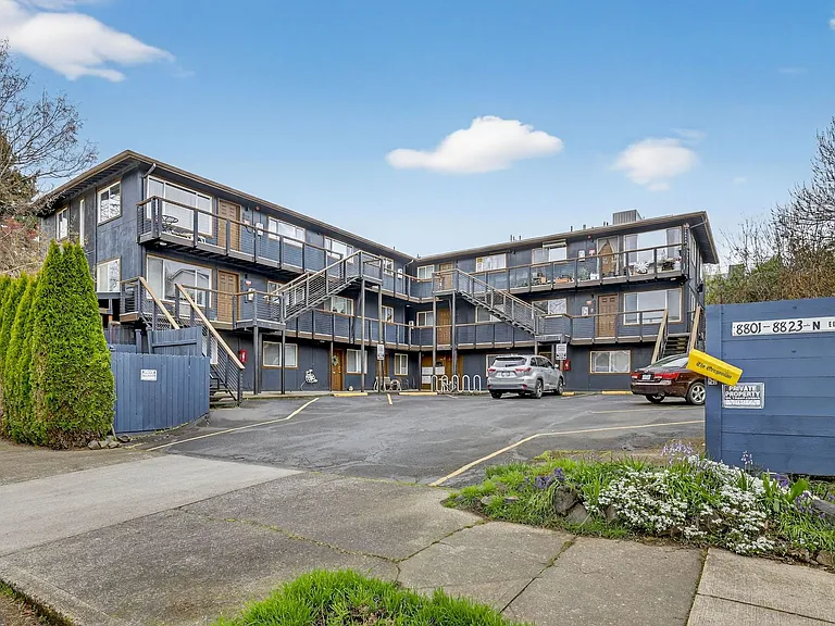 8819 N Edison St — Photo 42