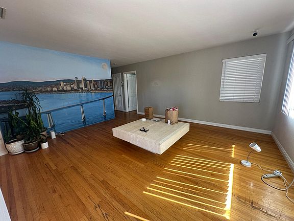 2nd image of 2140 Oliver Ave