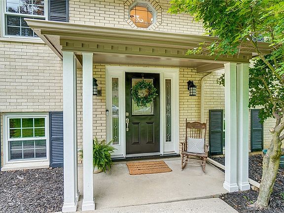 4th image of 343 Thelma Ave