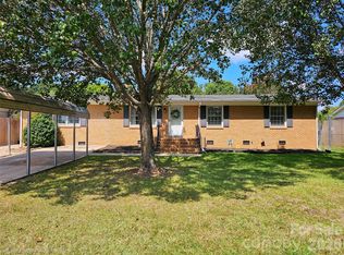 517 McDowell Dr, Chester, SC 29706