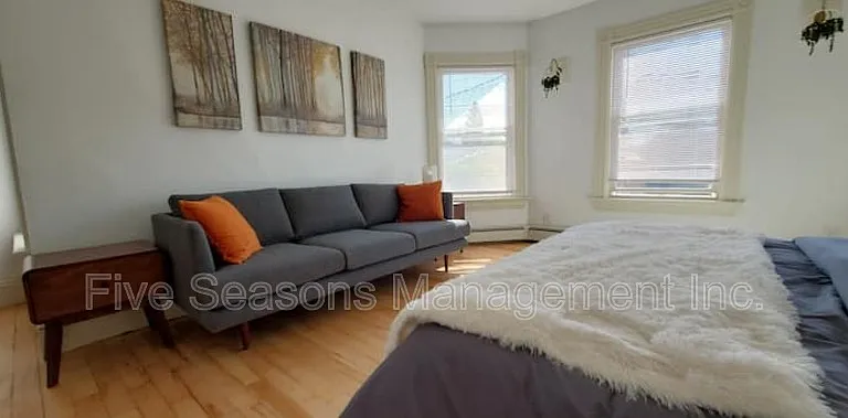 94 N Winooski Ave #2 — Photo 10