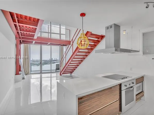 1100 Biscayne Blvd Unit 2706, Miami, FL 33132