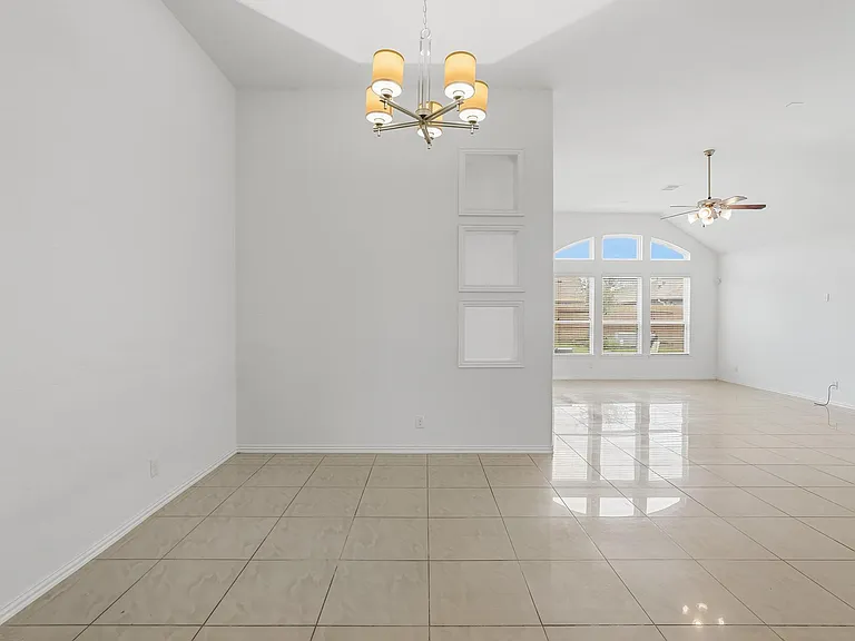 4703 Goldeneye Dr — Photo 9