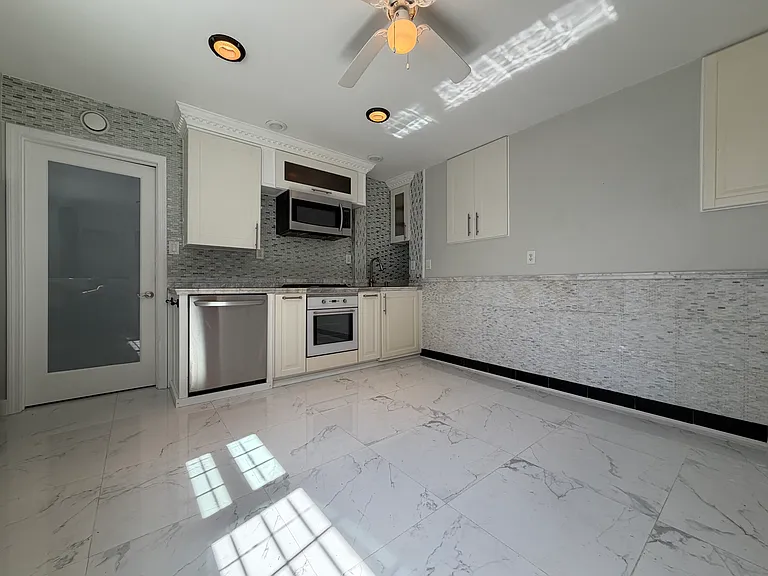 235 Savin Hill Ave #B — Photo 4