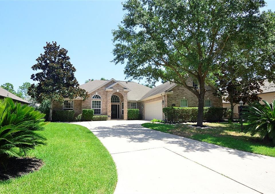 1st image of 658 Edgewood Dr