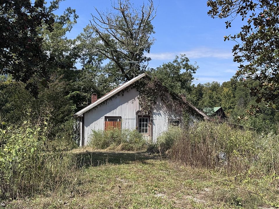 1st image of 1360 Helton Rd