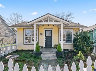 1068 3rd St NW, Salem, OR 97304