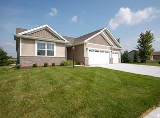 10504 N Trail View Dr, Dunlap, IL 61525