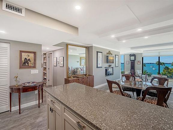 5th image of 707 S GULFSTREAM AVENUE #505