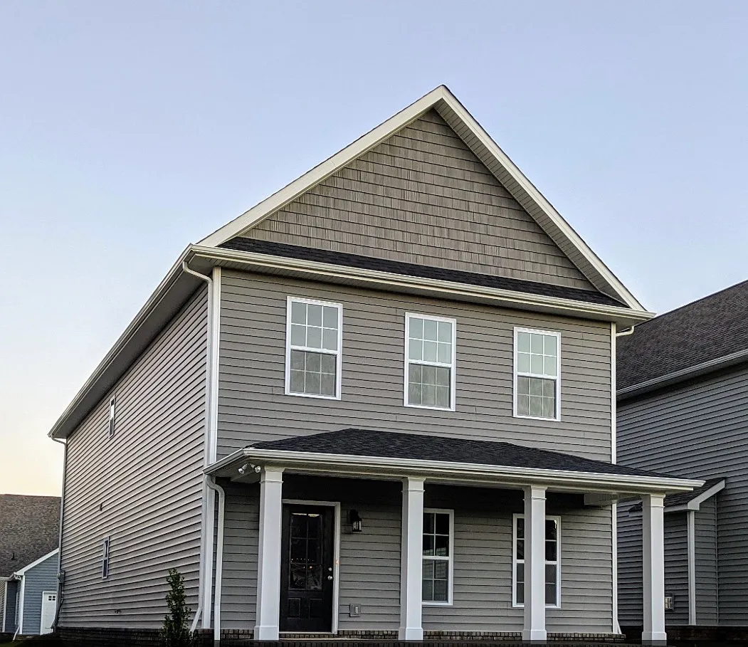 3 bed, 2.5 bath, 2276 sqft, $2,850 — Photo 1