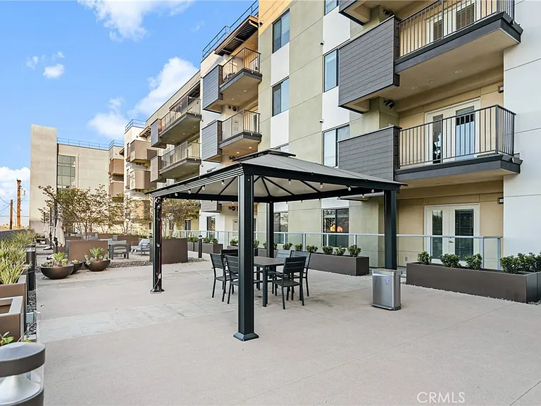 419 N Chandler Ave #423 — Photo 31