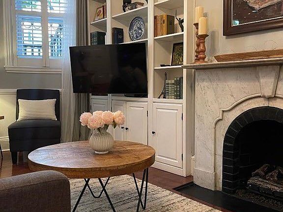 5th image of 105 Pembroke St #1