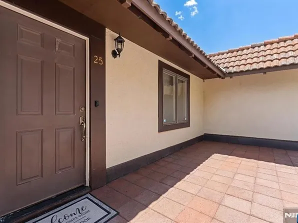 300 Gorge Rd APT 25, Cliffside Park, NJ 07010