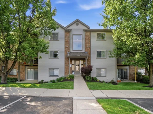 8900 Eagleview Dr APT 11, West Chester, OH 45069