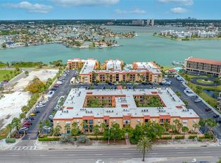 8911 Blind Pass Rd APT 114, Saint Pete Beach, FL 33706