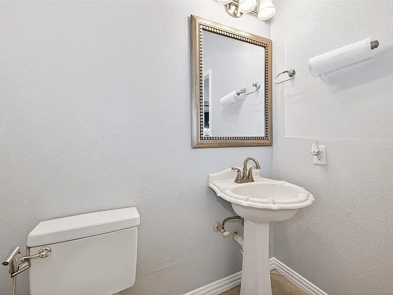 20135 Golden Mesa Dr — Photo 15