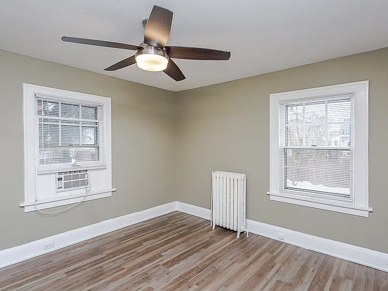 1321 Laclede Rd #2 — Photo 25