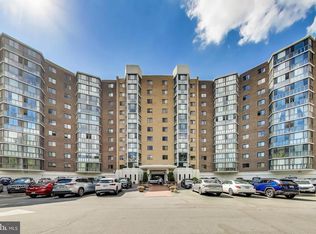 15115 Interlachen Dr #3-802, Silver Spring, MD 20906