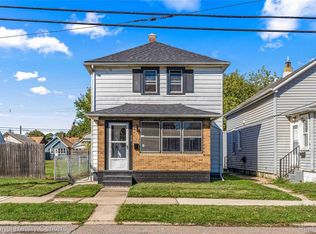 16 Alexander St, River Rouge, MI 48218