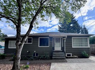 8930 SE 42nd Ave #A, Milwaukie, OR 97222