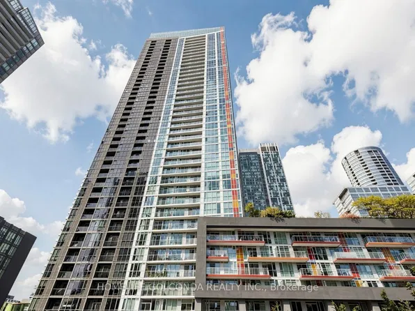 85 Queens Wharf Rd #1512, Toronto, ON M5V 0J9