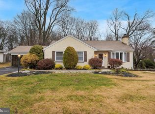 422 W Moreland Ave, Hatboro, PA 19040