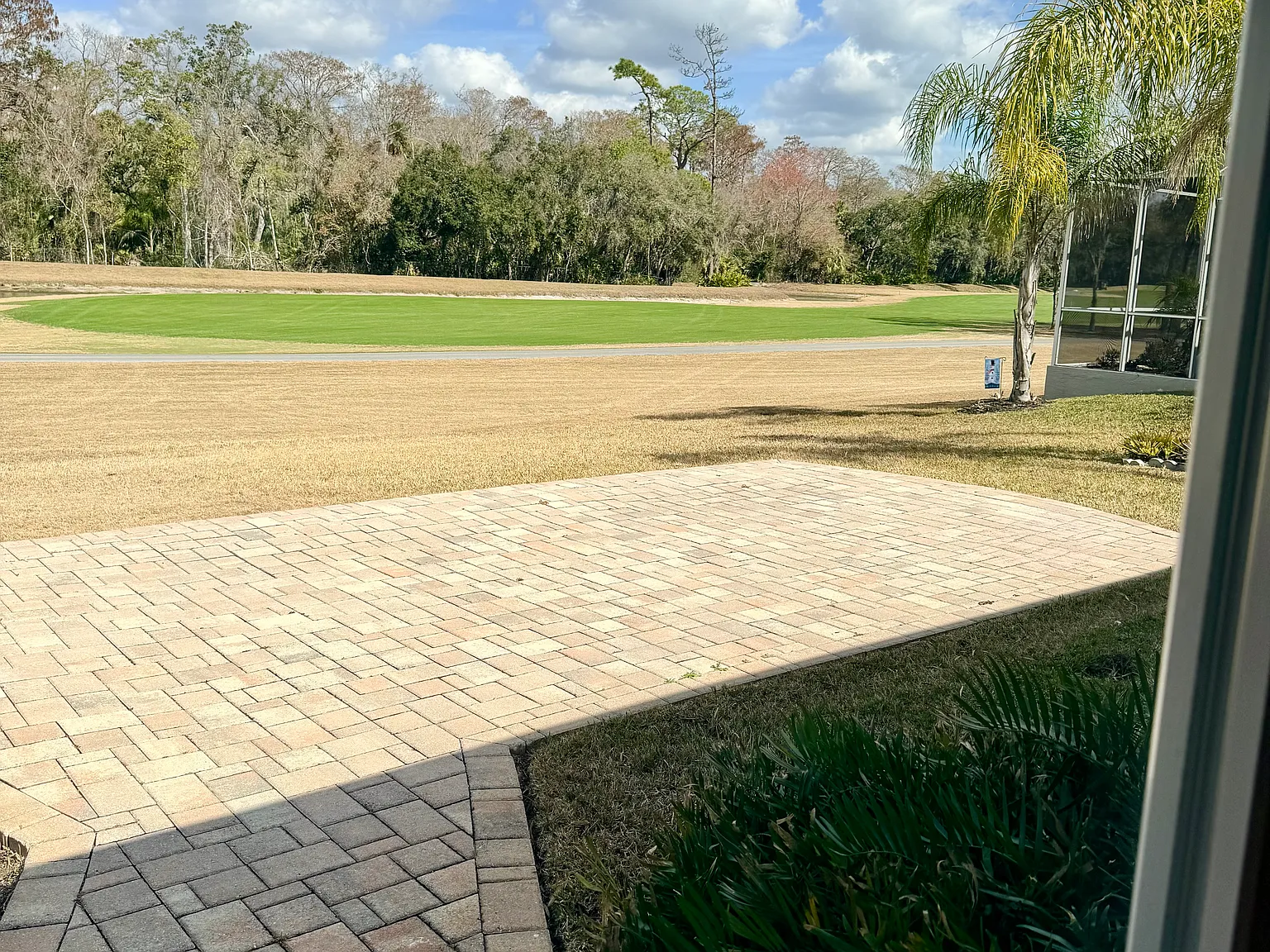 2 bed, 1800 sqft, $3,200 — Photo 3