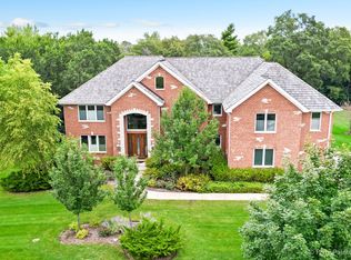 26410 W Roberts Ln, Barrington, IL