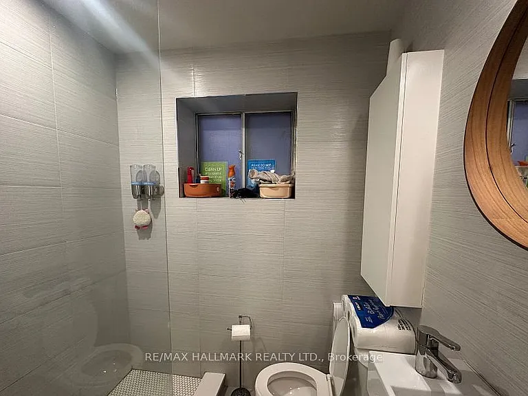 595 Saint Clair Ave W #1 — Photo 11