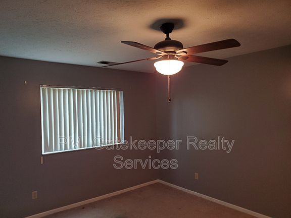 5th image of 7226 Creekview Dr APT 5