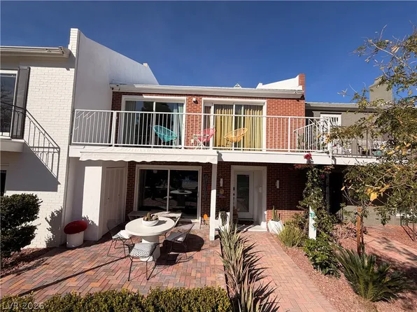 1108 Tam O Shanter, Las Vegas, NV 89109