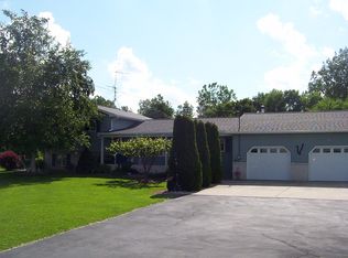 3610 S Merrill Rd, Merrill, MI 48637