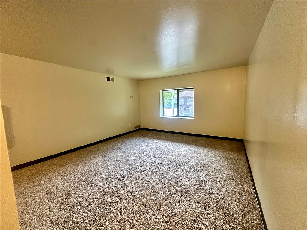 1 bed, $850 — Photo 4