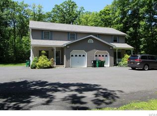 17 Archery Rd, Newburgh, NY 12550